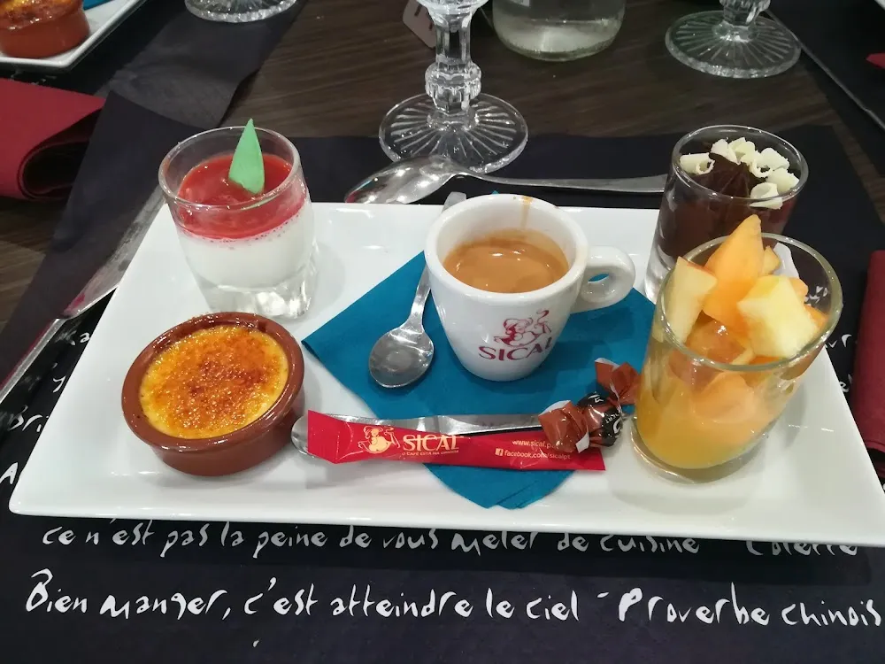 Café Gourmand